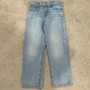 Zara kids Relaxed Fit Jeans in Light Blue. Size 11-12
